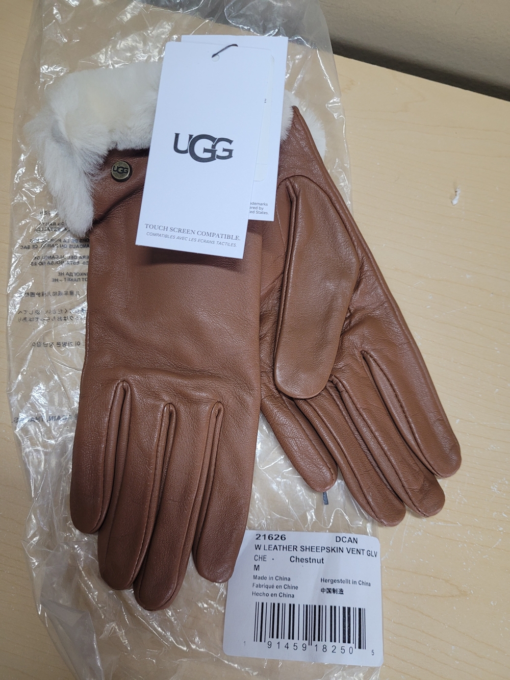 UGG Chestnut Leather Sheepskin Cuffs Lined Women's Vent Gloves NWT - Picture 4 of 10